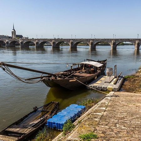 Appartement 1-6 Pers Situe Entre Les Ponts Saumur Exterior foto