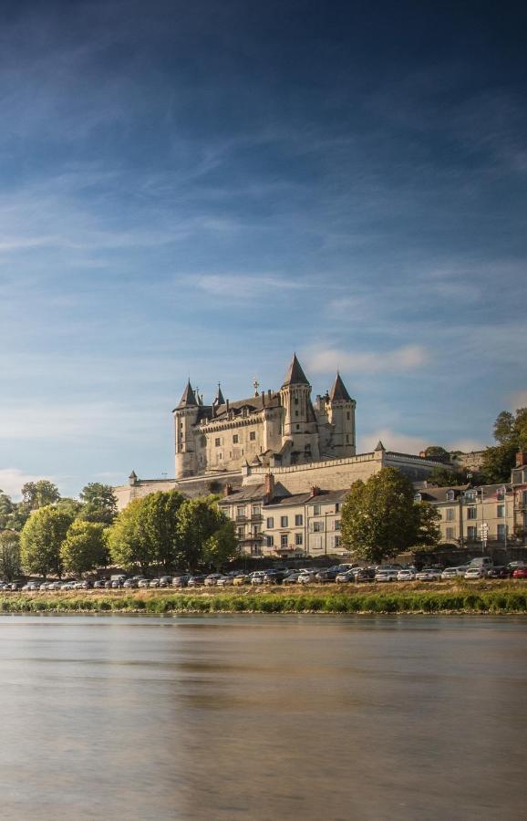 Appartement 1-6 Pers Situe Entre Les Ponts Saumur Exterior foto